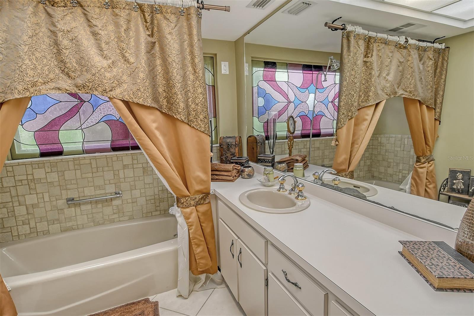 1523 DANFORTH LN