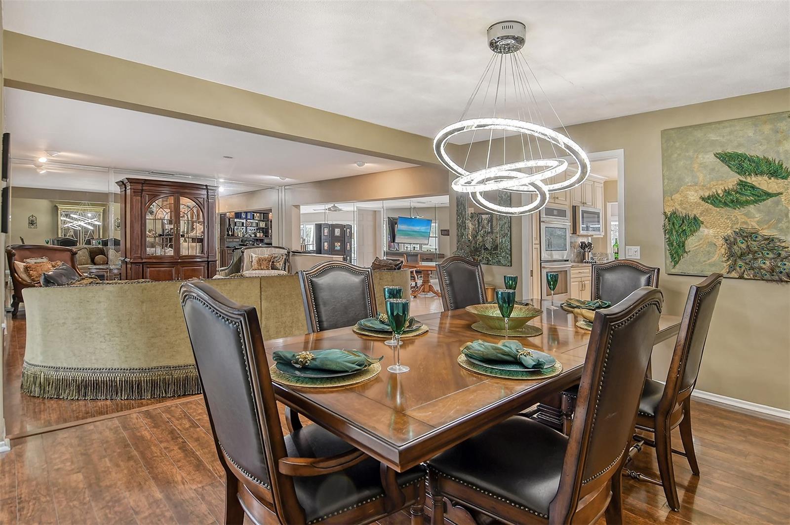 1523 DANFORTH LN