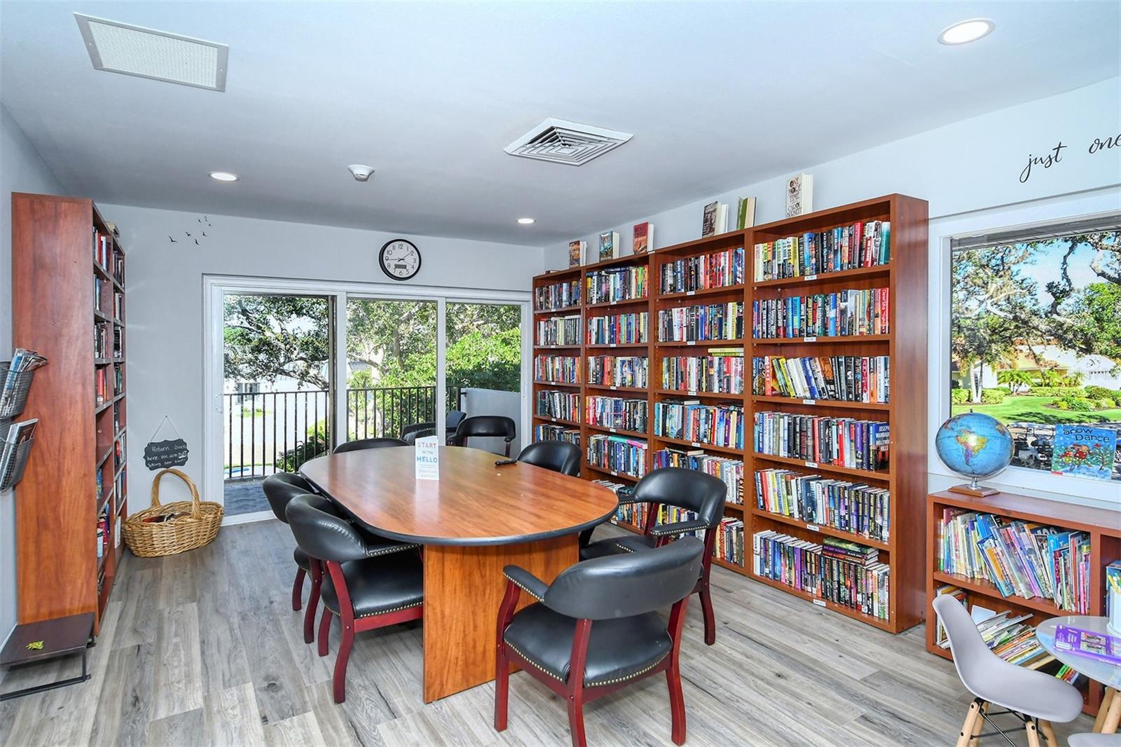 1523 DANFORTH LN