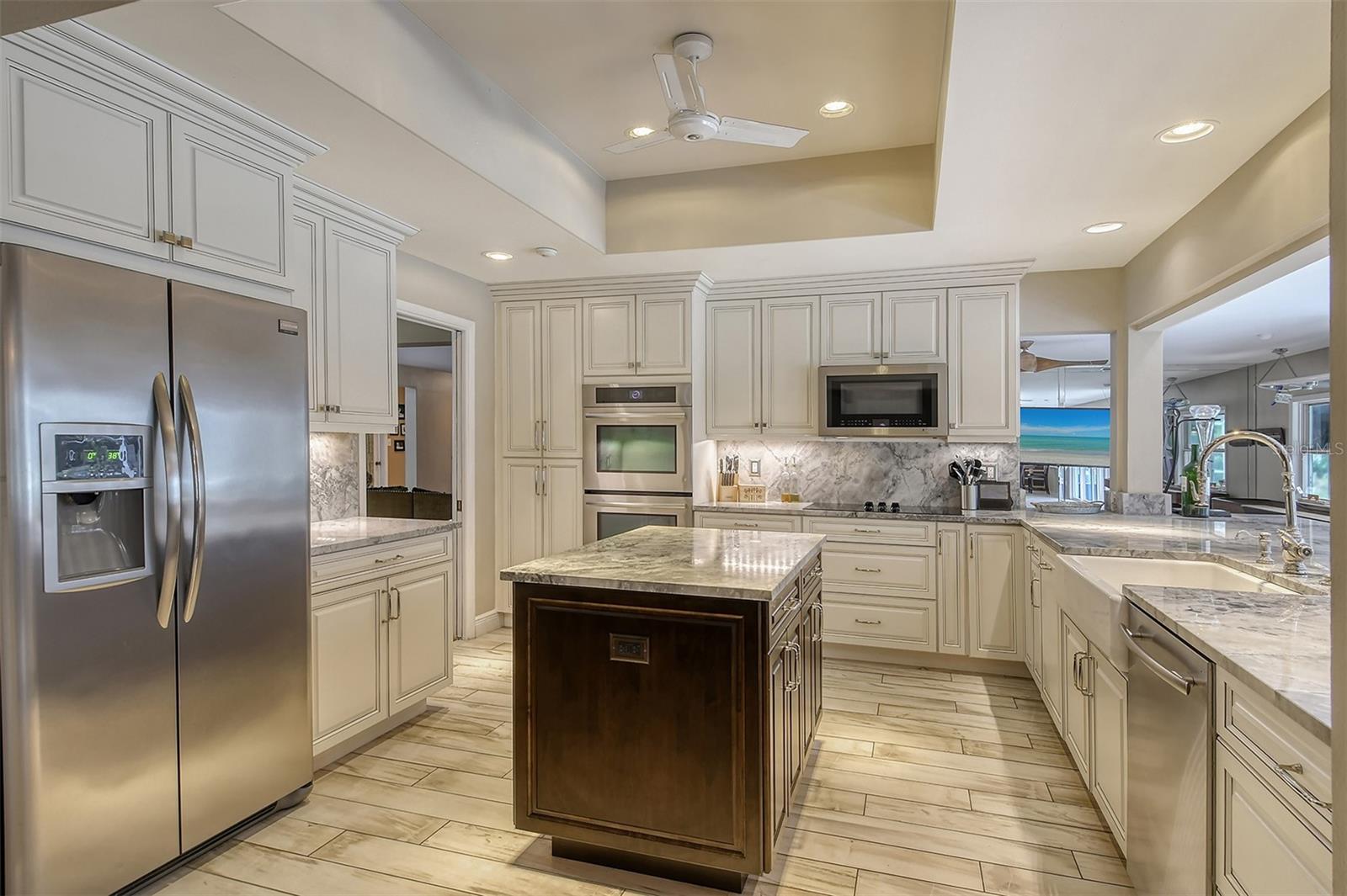 1523 DANFORTH LN
