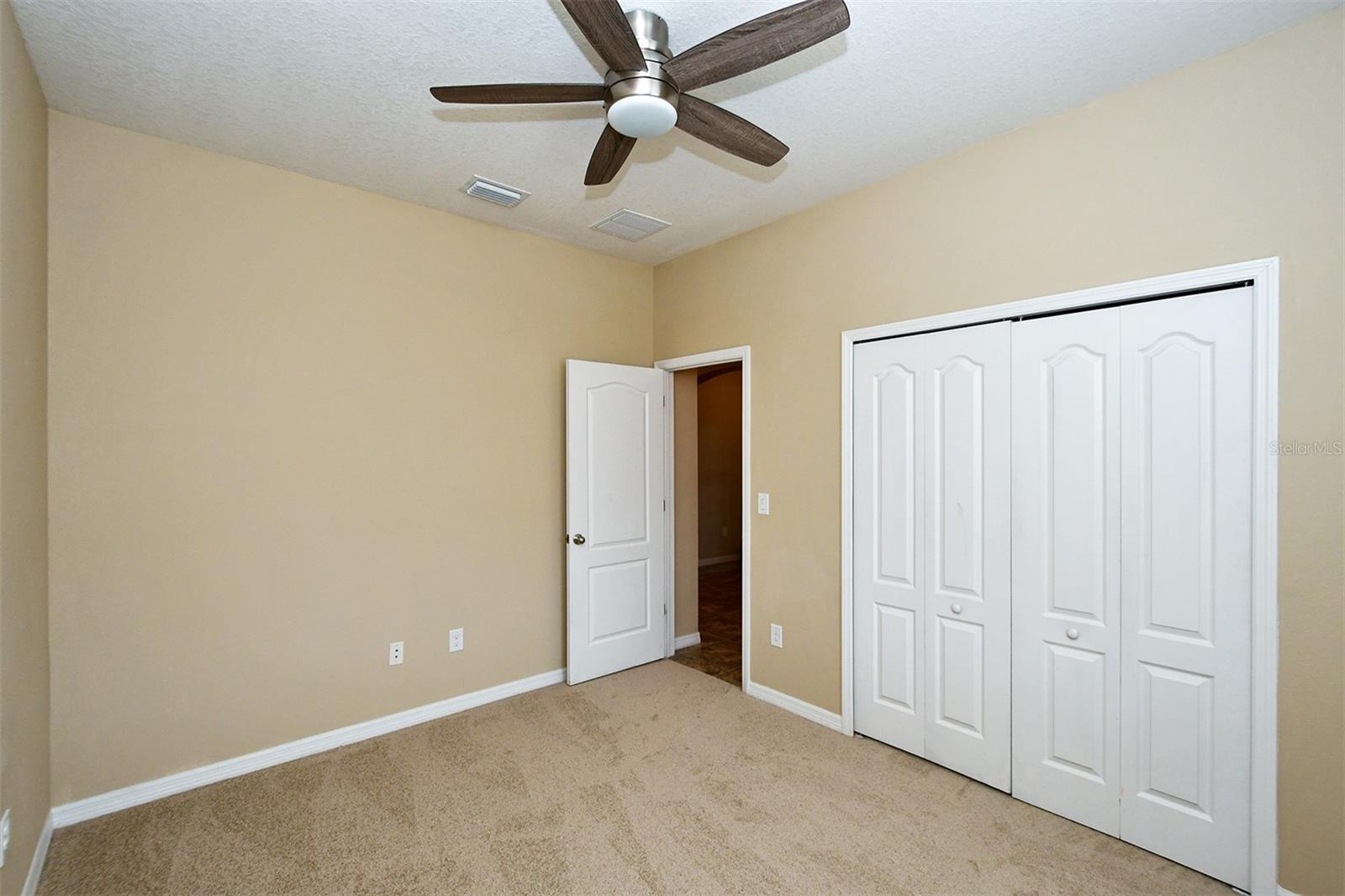 3605 81ST PL E