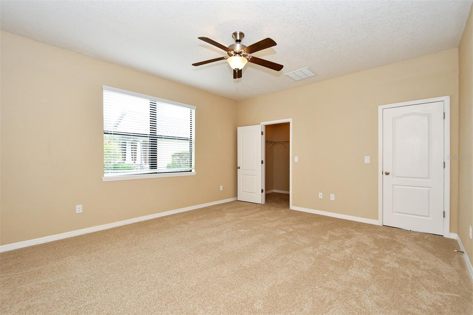 3605 81ST PL E