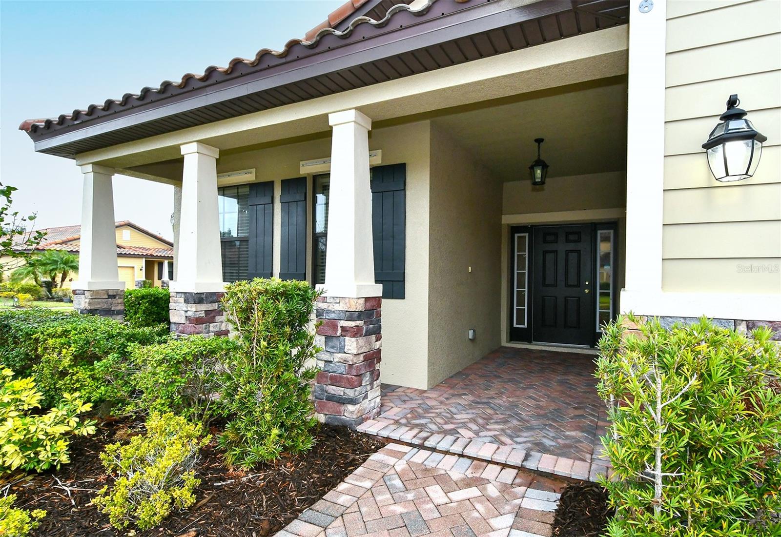 3605 81ST PL E