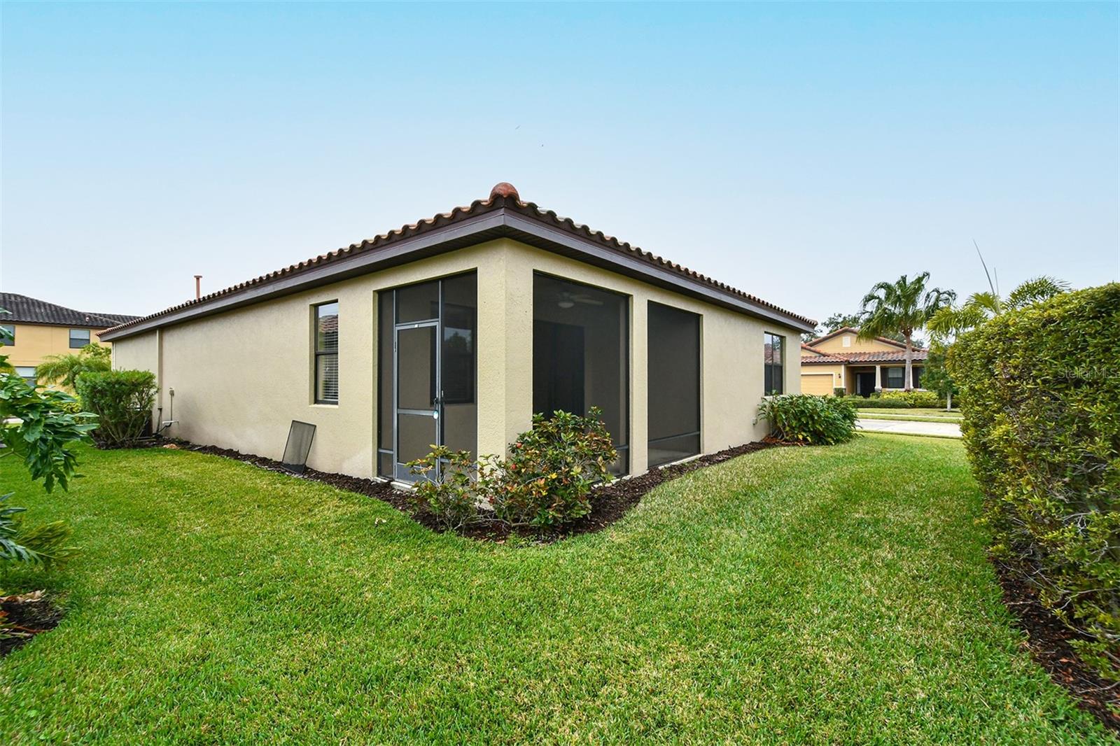 3605 81ST PL E