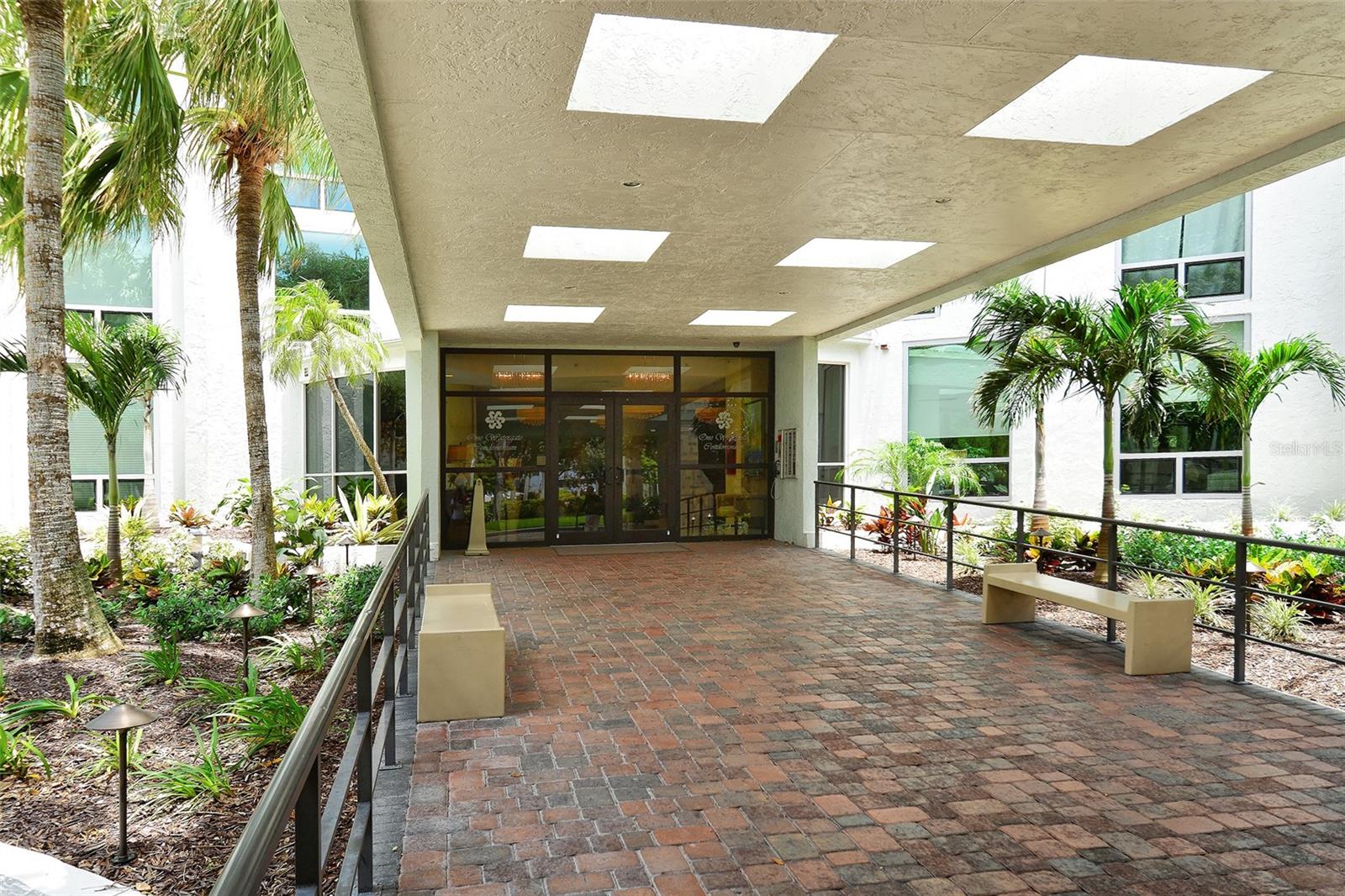 1111 N GULFSTREAM AVE #14C