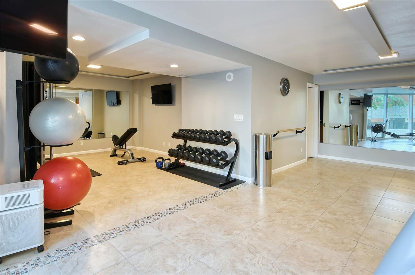 1111 N GULFSTREAM AVE #14C