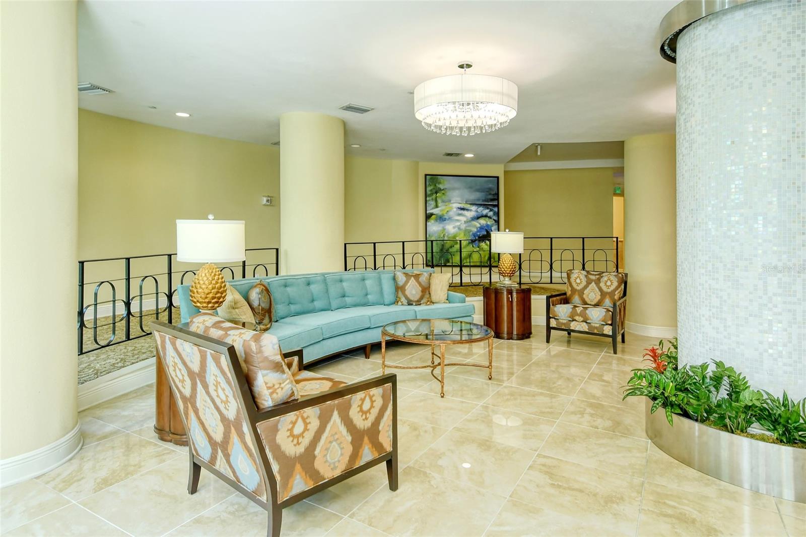 1111 N GULFSTREAM AVE #14C