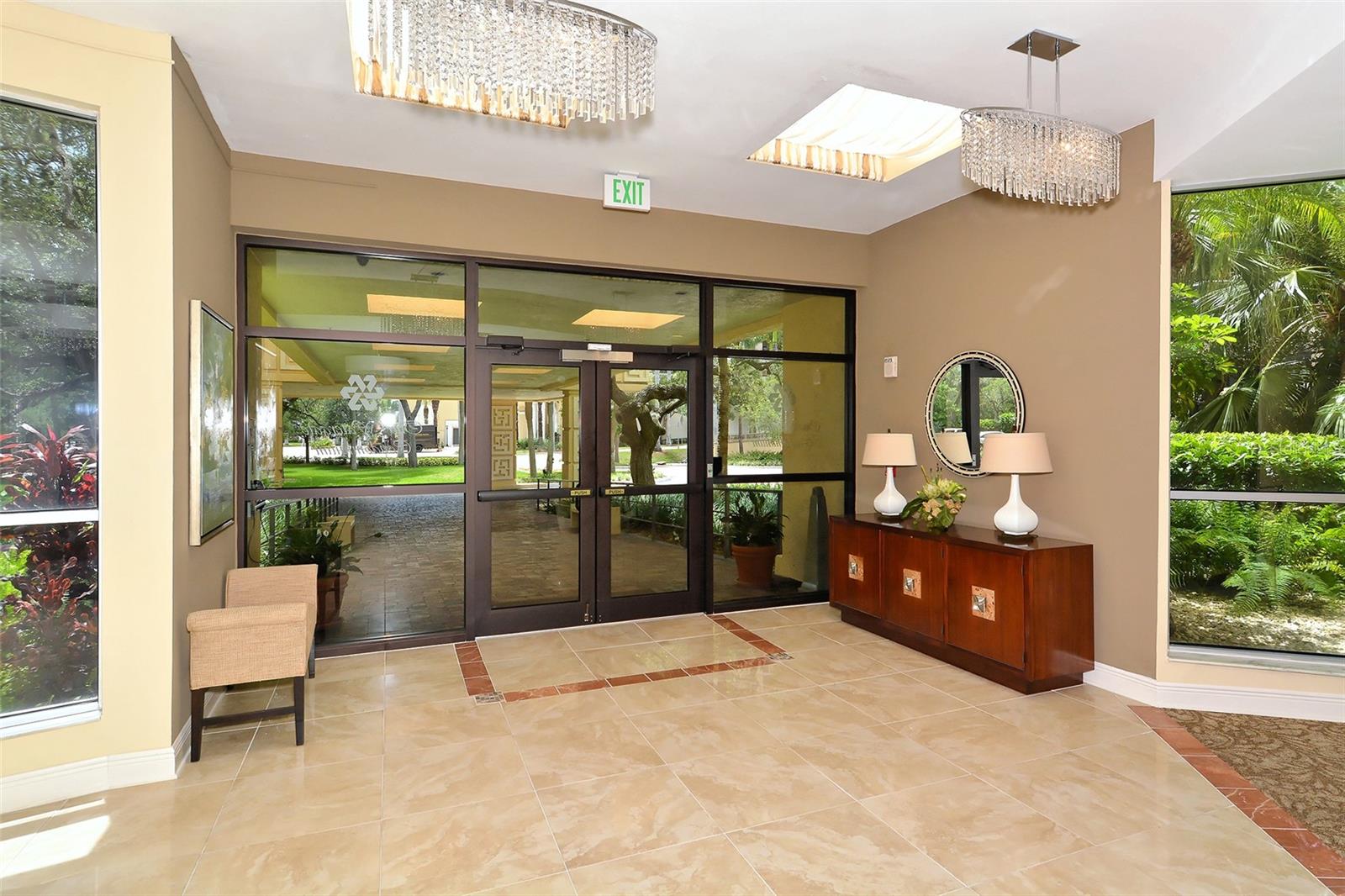 1111 N GULFSTREAM AVE #14C