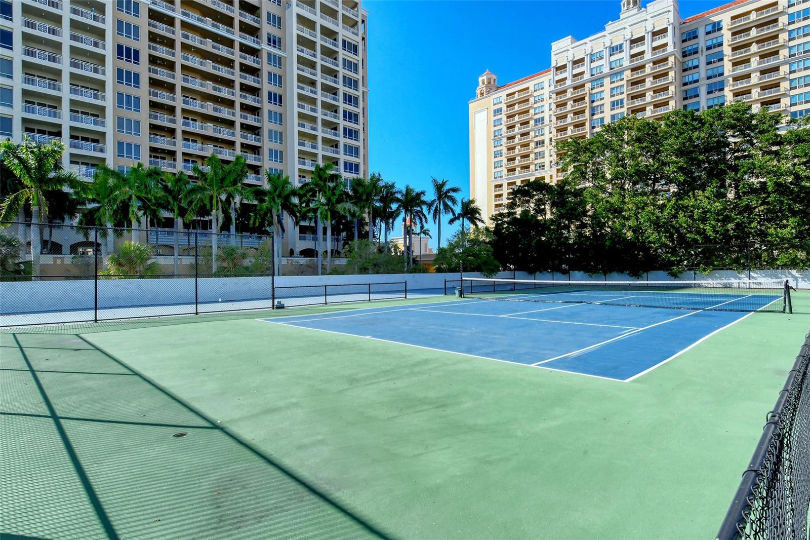 1111 N GULFSTREAM AVE #14C
