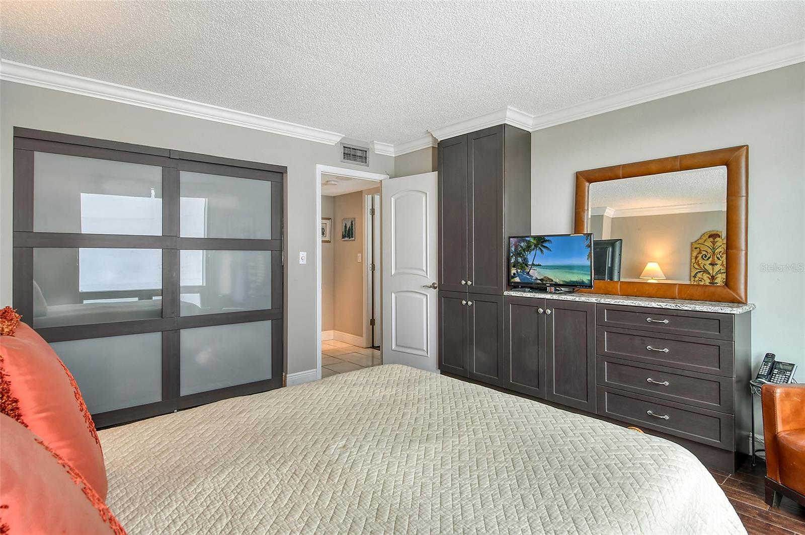 1111 N GULFSTREAM AVE #14C