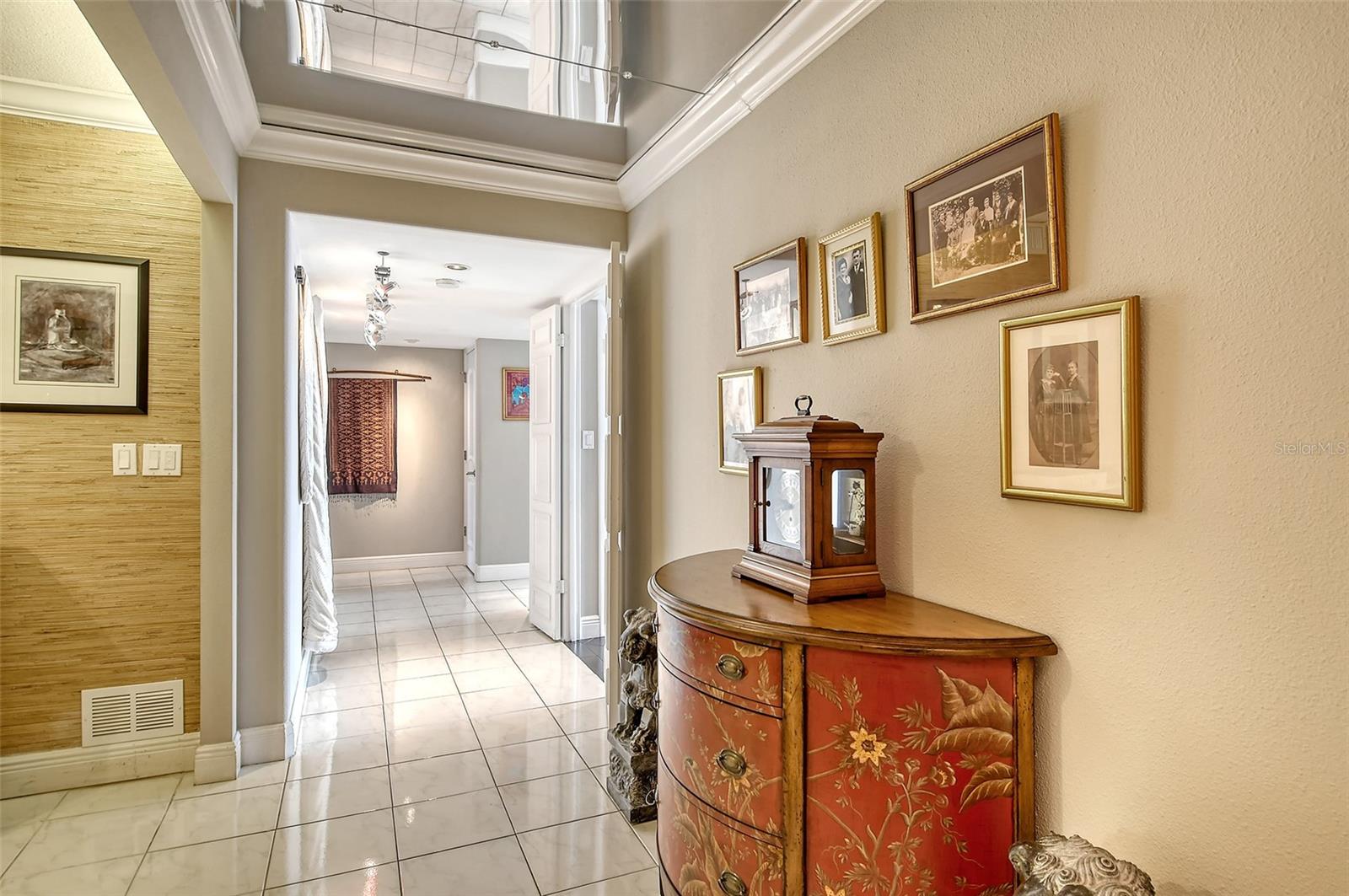 1111 N GULFSTREAM AVE #14C