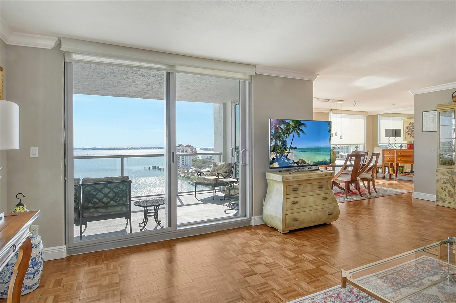 1111 N GULFSTREAM AVE #14C