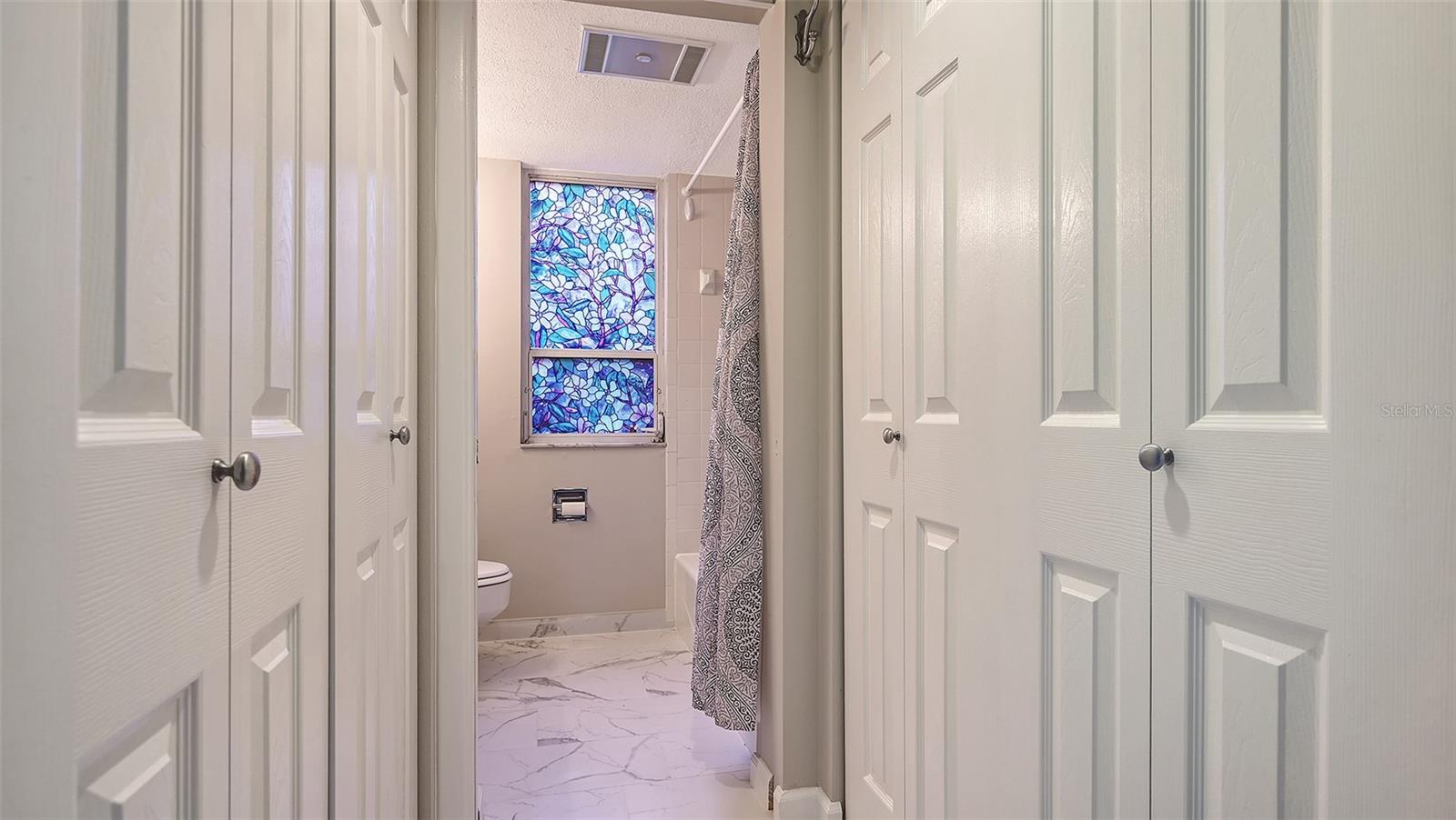 107 WOODLAND PL #107