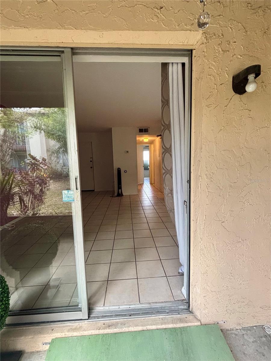 2733 HIDDEN LAKE BLVD #A