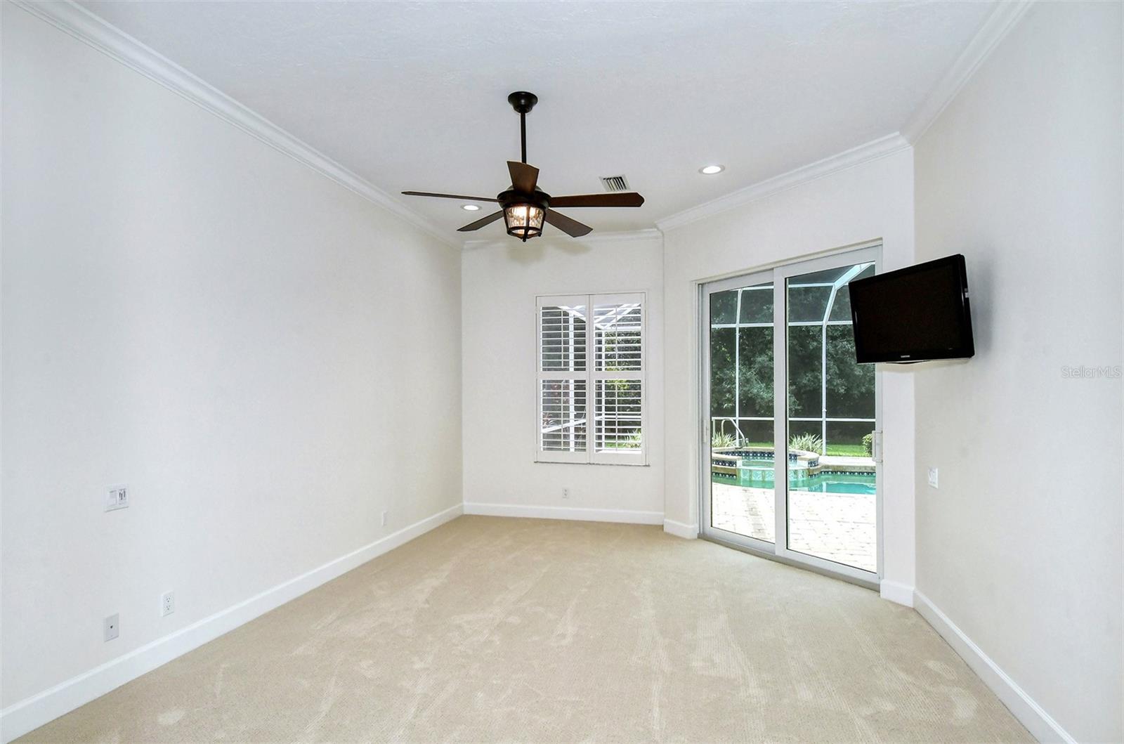 6628 SAINT JAMES XING