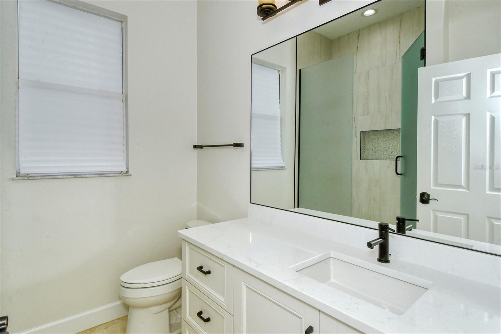 6628 SAINT JAMES XING