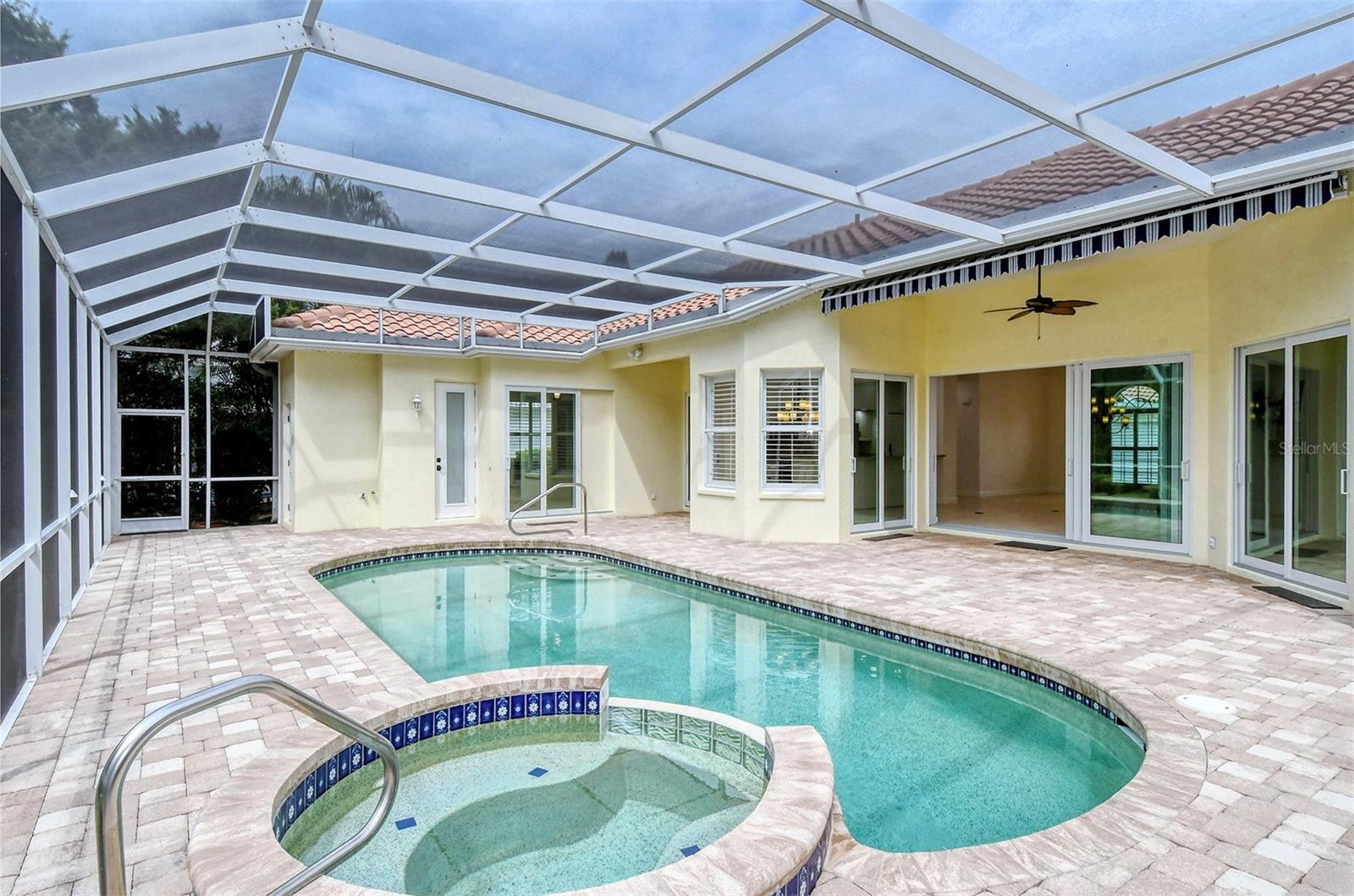 6628 SAINT JAMES XING