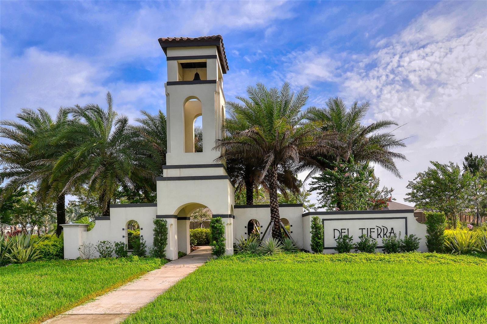 364 GRANDE VISTA BLVD