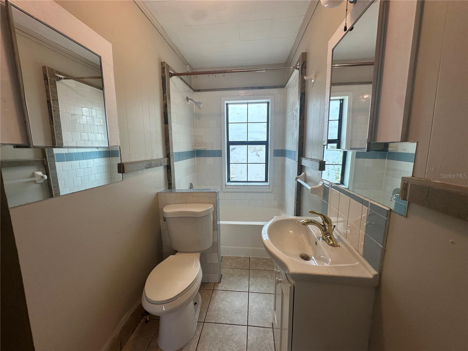 408 3RD AVE E #A, B & C