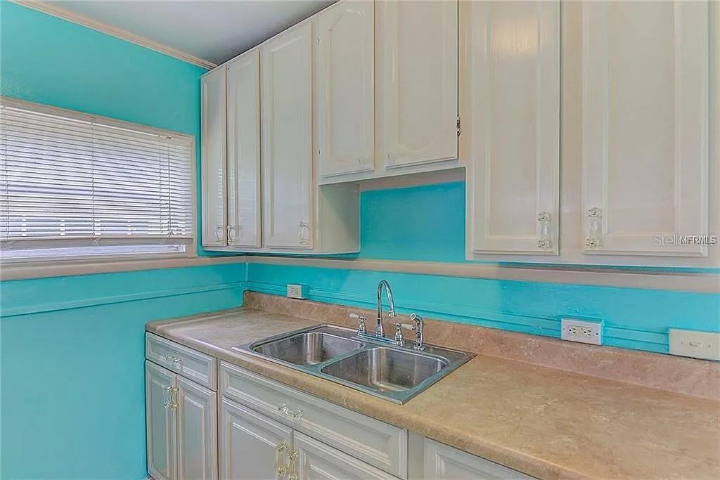 408 3RD AVE E #A, B & C