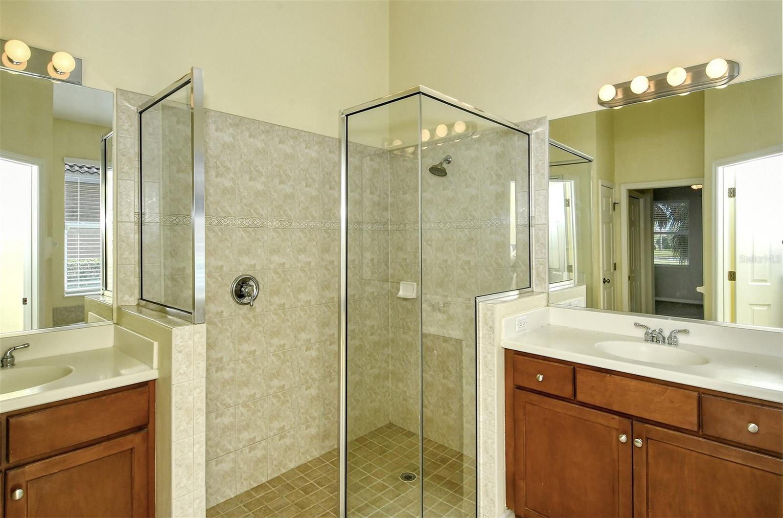 6344 ROOKERY CIR