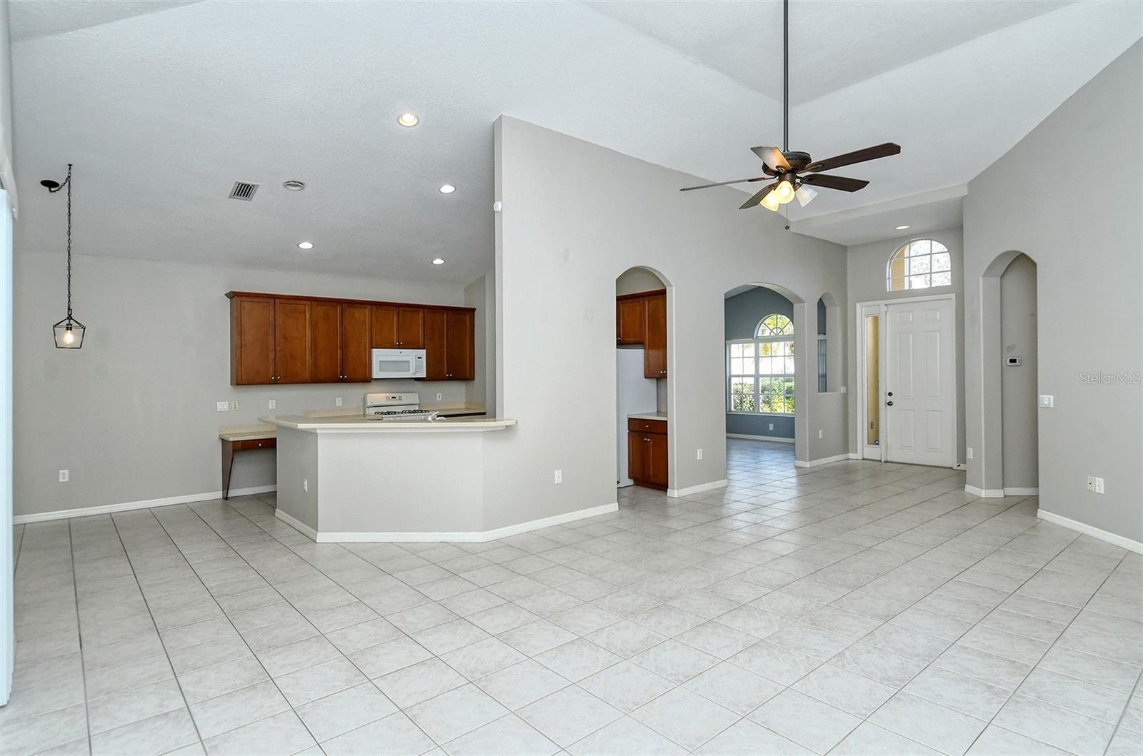 6344 ROOKERY CIR