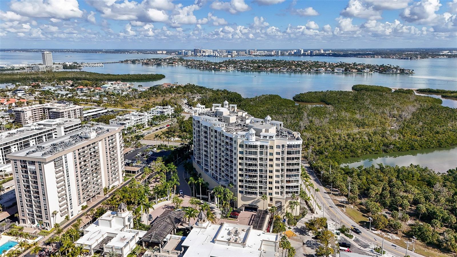 1300 BENJAMIN FRANKLIN DR #809