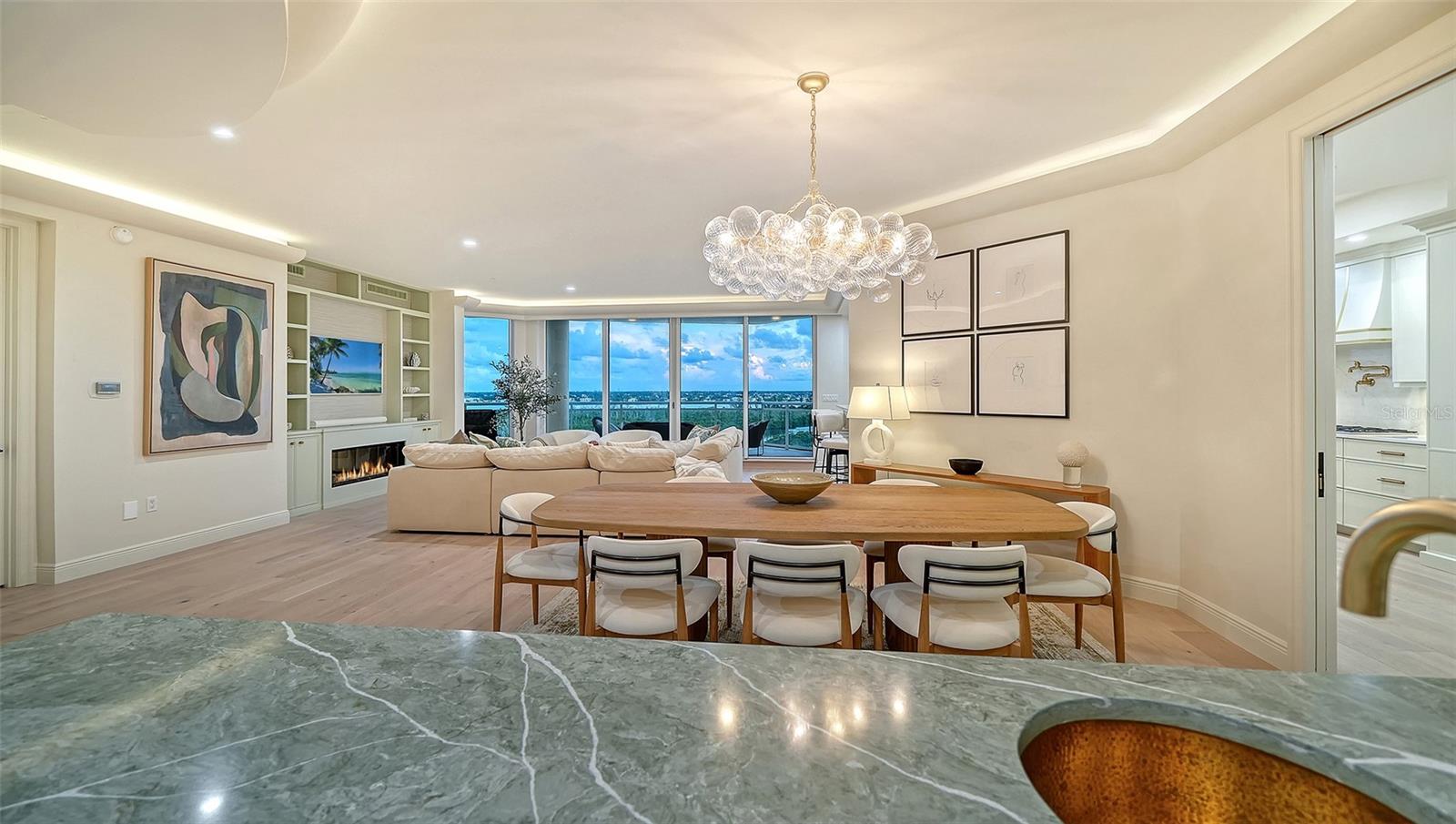 1300 BENJAMIN FRANKLIN DR #809