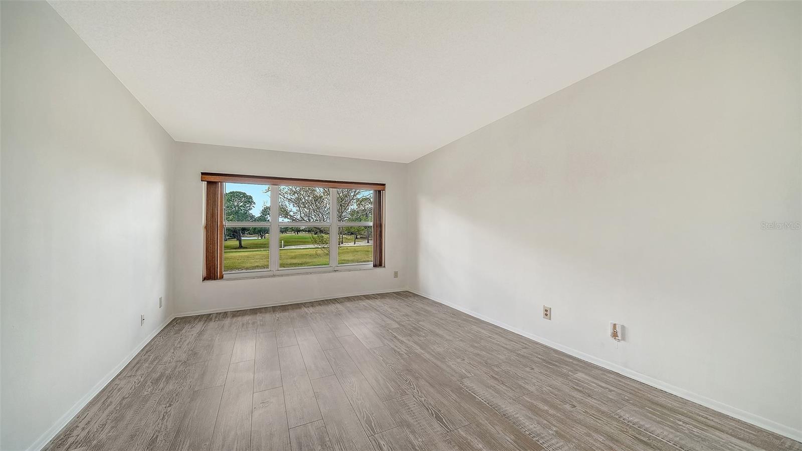 7880 PALM AIRE LN #203