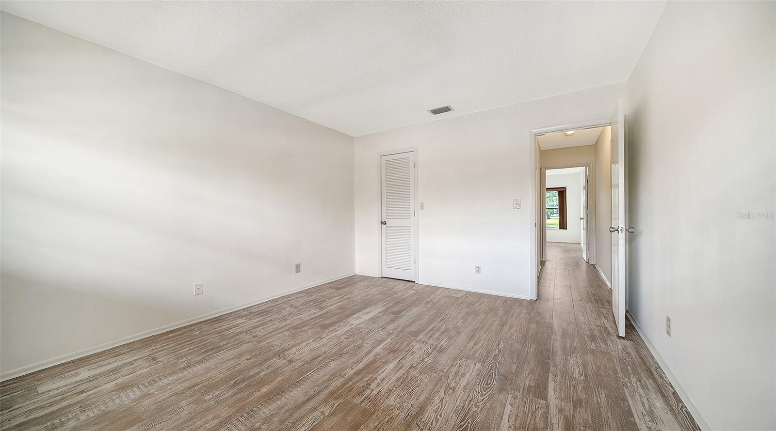 7880 PALM AIRE LN #203