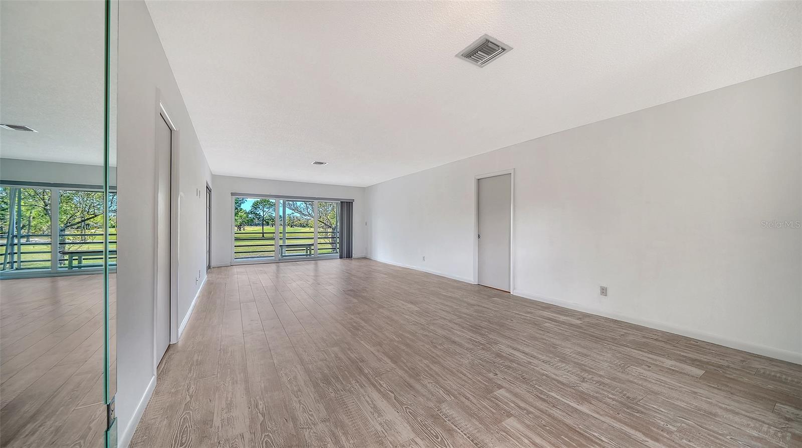 7880 PALM AIRE LN #203