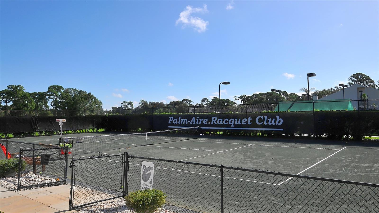 7880 PALM AIRE LN #203