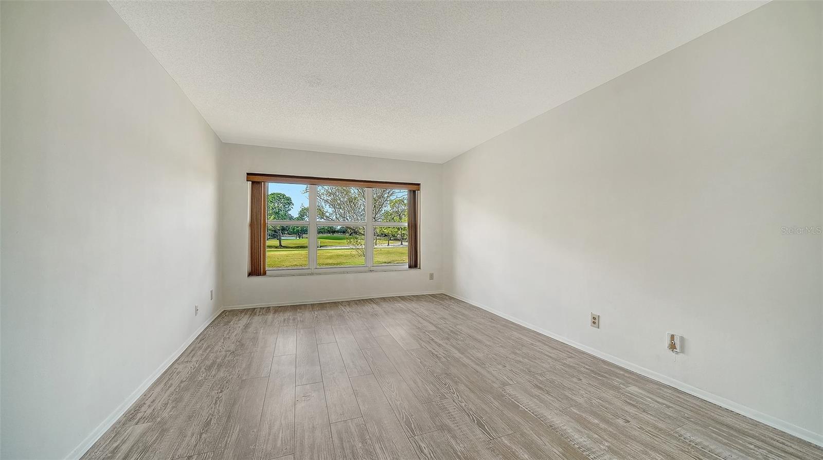 7880 PALM AIRE LN #203