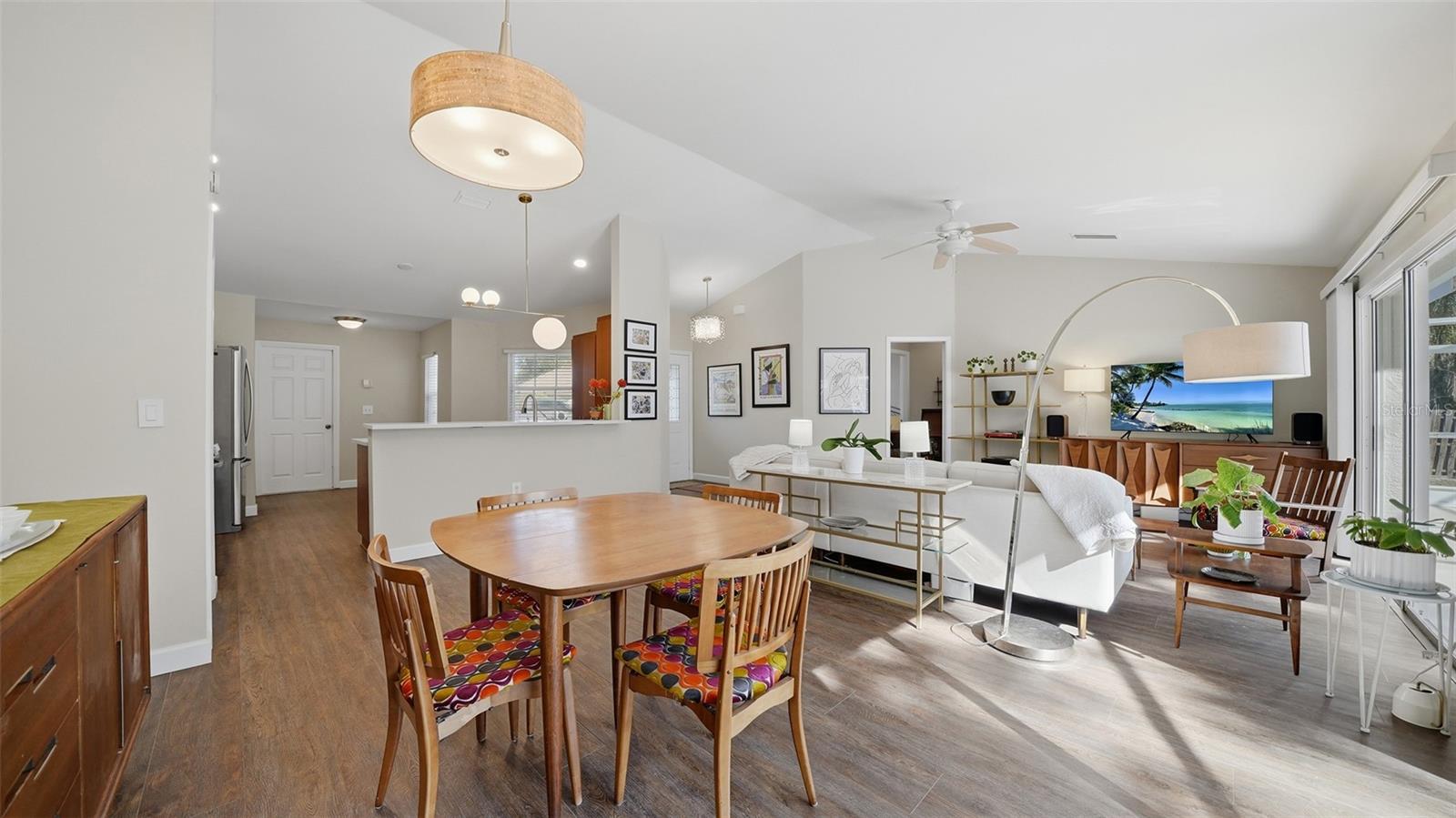 4668 HAMLETS GROVE DR