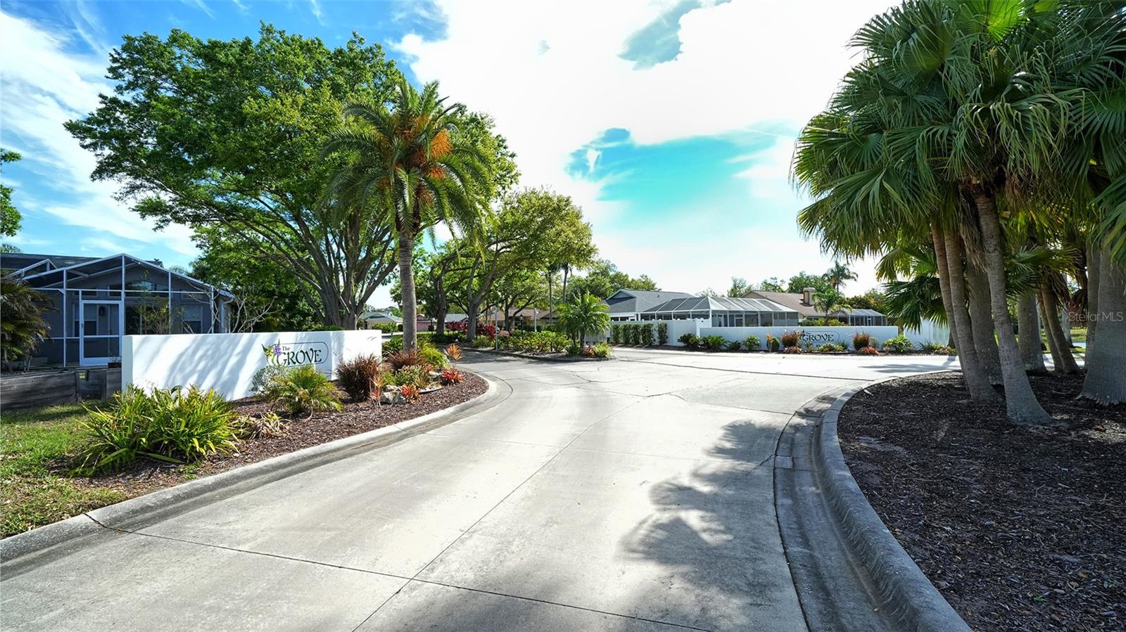 4668 HAMLETS GROVE DR