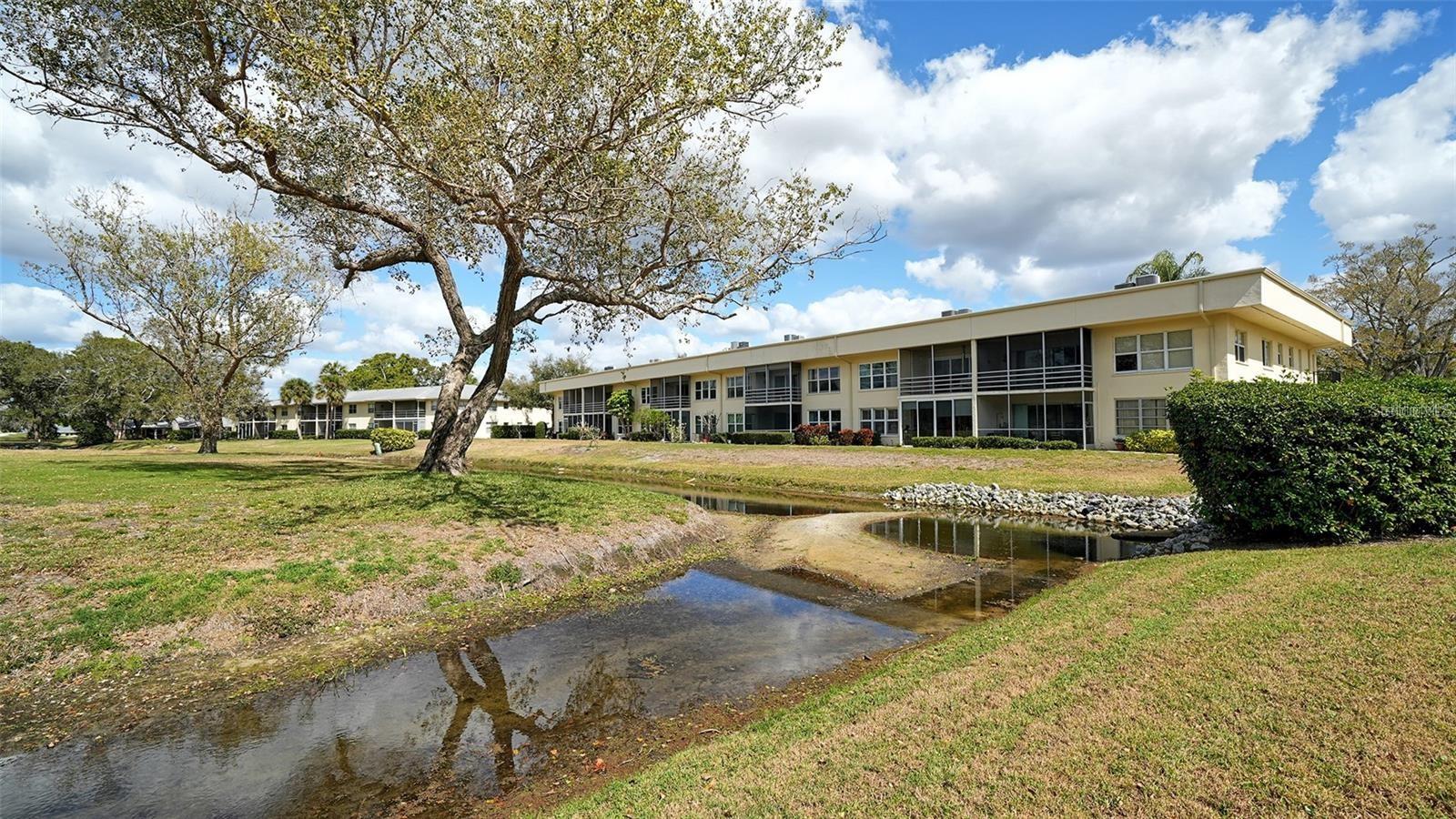 7880 PALM AIRE LN #203