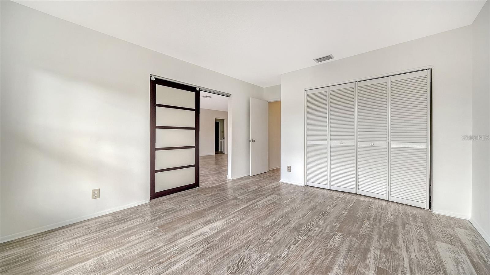 7880 PALM AIRE LN #203