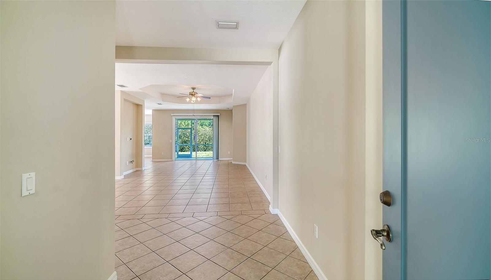 1424 BLUE HORIZON CIR