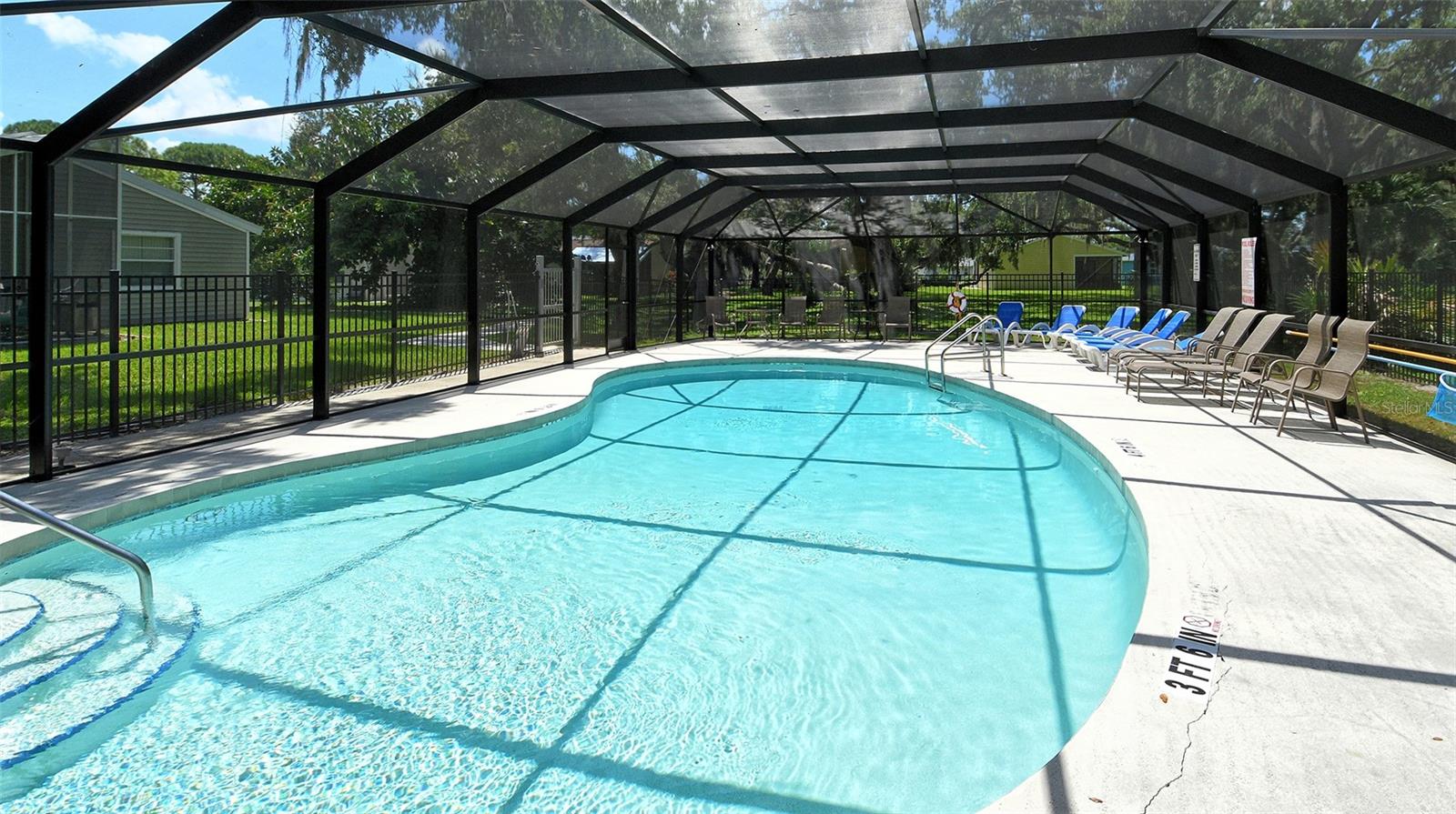361 BEARDED OAKS CIR