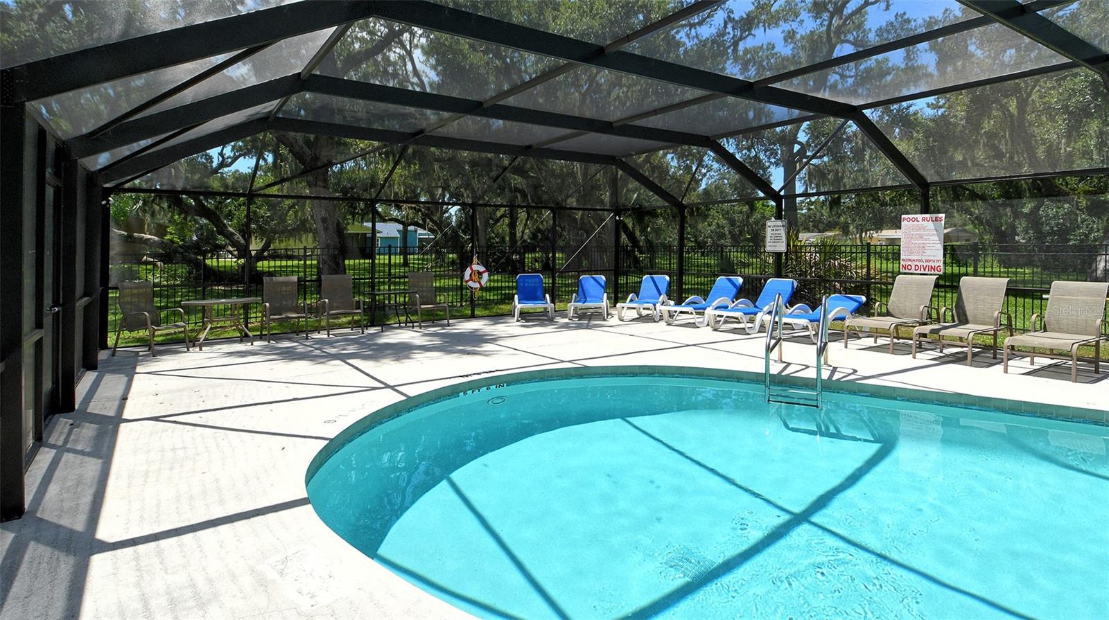 361 BEARDED OAKS CIR