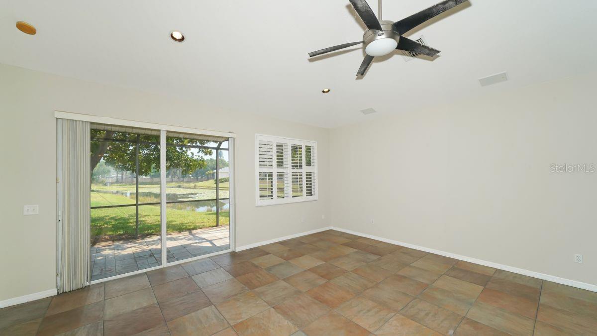 5453 NEW COVINGTON DR