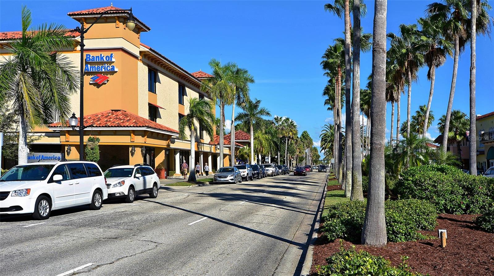 621 ALHAMBRA RD