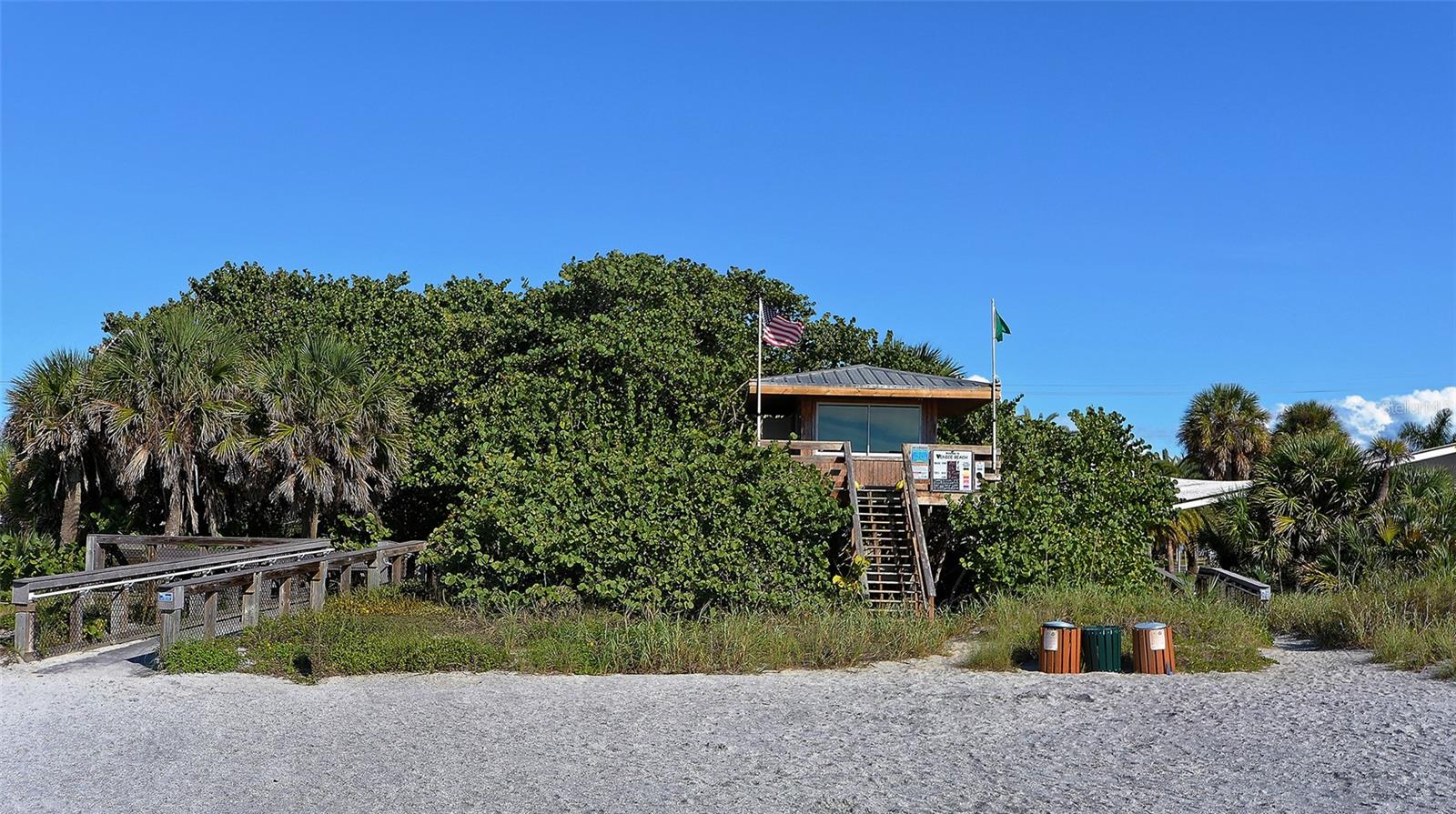 621 ALHAMBRA RD