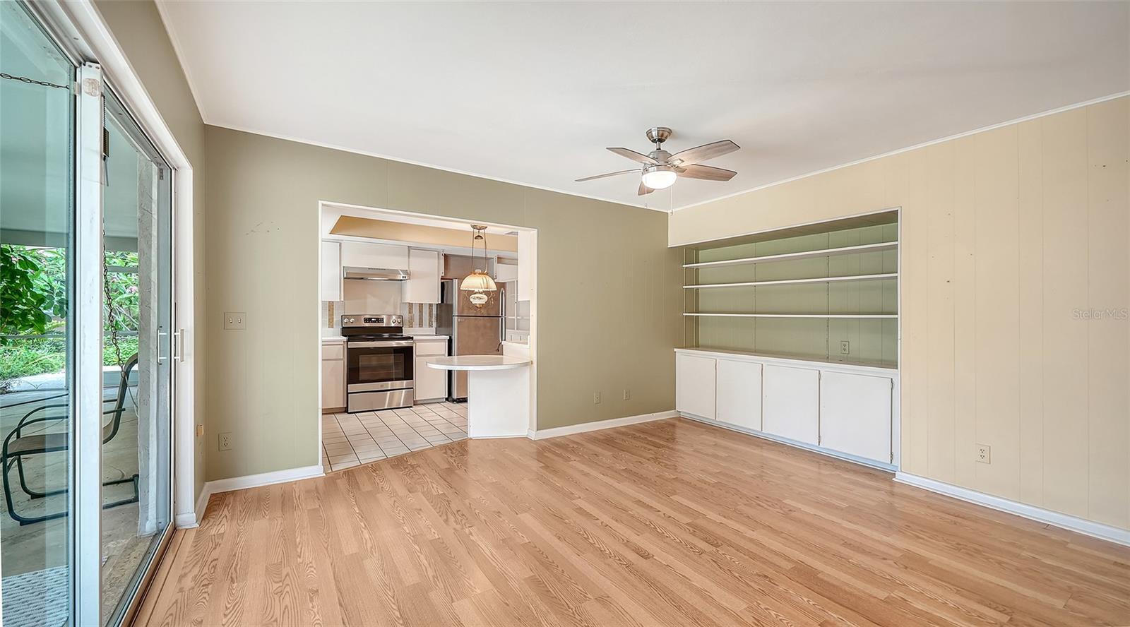621 ALHAMBRA RD
