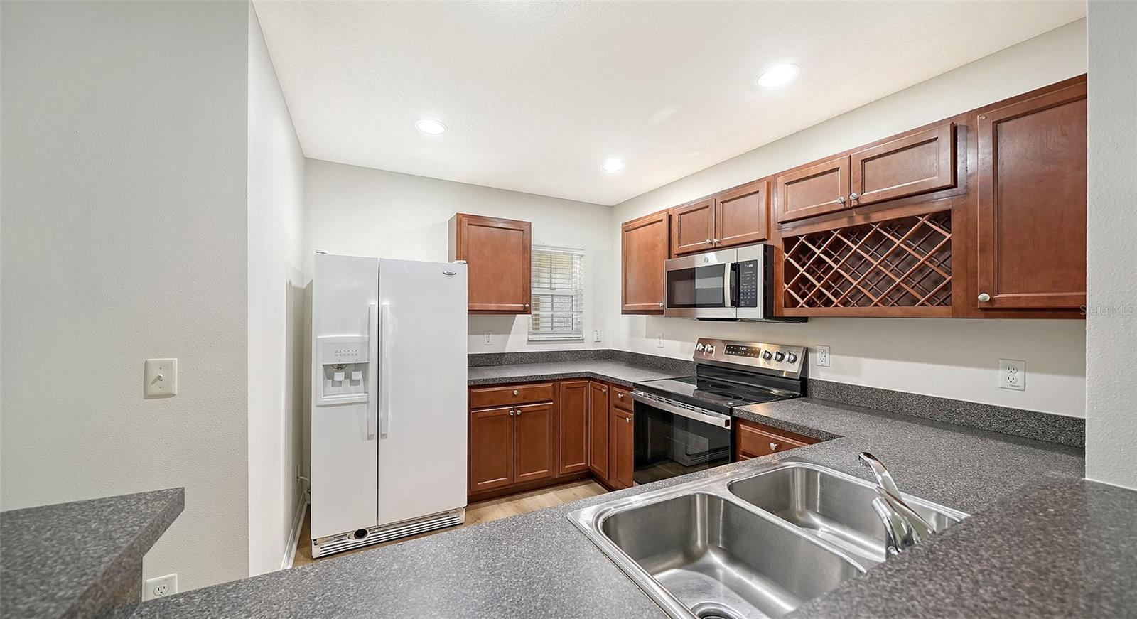 7339 BLACK WALNUT WAY