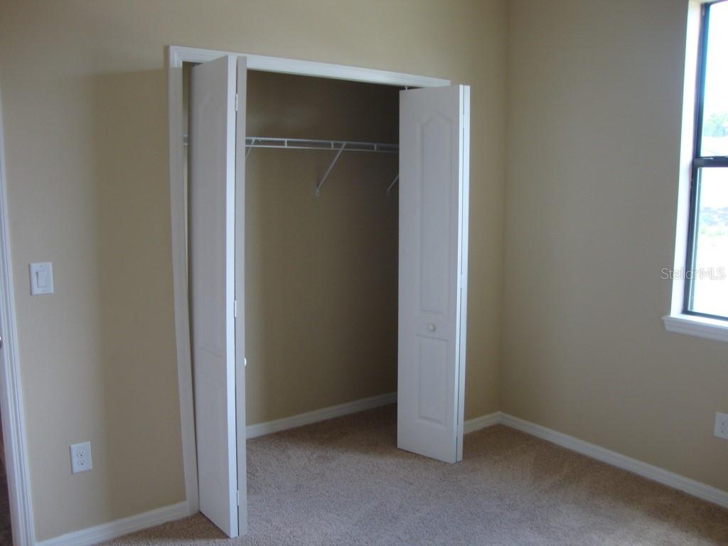 3609 81ST PL E