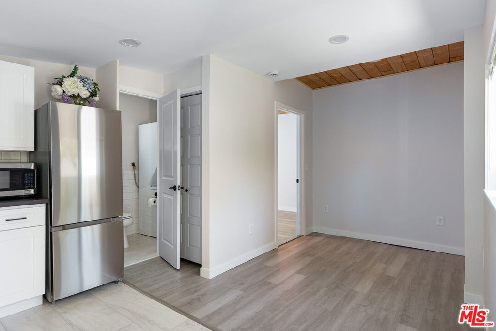 5536 Carpenter Avenue