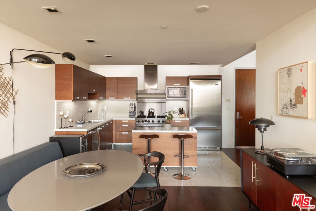 Hollywood Penthouse Condo