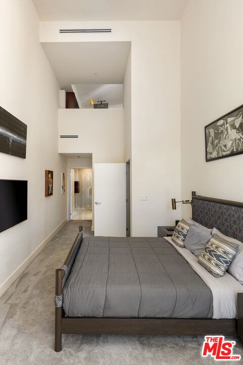 Hollywood Penthouse Condo