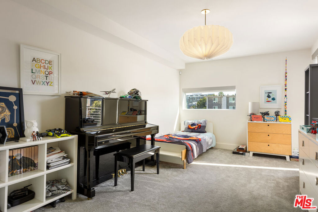 6735 Yucca Street 508